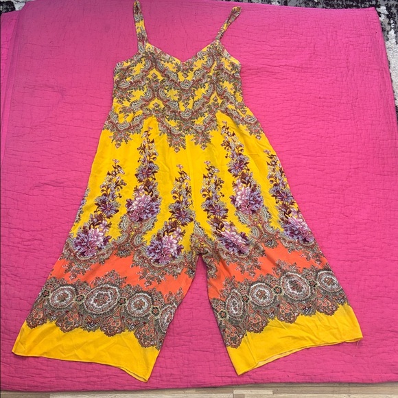 Anthropologie Yellow and Orange Floral Jumpsuit. S - Picture 4 of 11